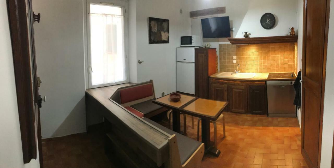 Апартаменты Petit Vauban Сен-Рафаэль Экстерьер фото